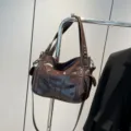 Bolso de hombro vintage de charol marrón, bolso casual de gran capacidad para mujer. - Café