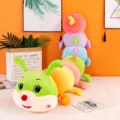 Simpatico peluche a forma di bruco colorato, morbido cuscino da letto e bambola di stoffa per ragazze. - 70cm