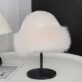 Chapeau seau d'hiver en fausse fourrure de renard blanc, bonnet mongol chaud détail. - Blanc