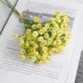 Κίτρινη τεχνητή ανθοδέσμη γυψοφίλης για διακόσμηση γάμου και οικιακή σύνθεση λουλουδιών. - Κίτρινο