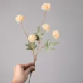 Fiore artificiale tarassaco in seta giallo chiaro a 5 teste pompon per la decorazione. - Giallo chiaro