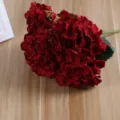 Bouquet di ortensie artificiali rosse a 5 teste per matrimonio casa fiori di seta. - Rosso Vivo
