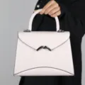 Elegant M-clasp top-handle handbag, premium retro style chic shoulder and cross-body bag for women. - S / White