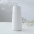 White minimalist ceramic vase for dried flowers, modern home decor table centerpiece. - Round Body Vase (22cm)