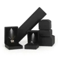 Ensemble de boîtes à bijoux LED noires avec éclairage pour bagues et colliers. - Boîte à bracelet / Noir