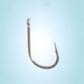 Silver barbed fishing hook with eye, high carbon steel single hook for angling and outdoor fishing use. - Size 3 (100 Pieces/Pack) / Silver