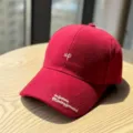 Casquette de baseball en laine rouge pour femme et homme, visière courbée avec broderie élégante. - Adulte 54-60 Ajustable / Bordeaux