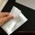 Λευκή πλαστική σακούλα συσκευασίας παραλλαγή, ανθεκτική εσωτερική μεμβράνη για ασφαλή αποθήκευση. - 无挂无粘口 / 5x25cm