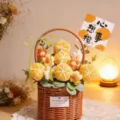 Cestino di fiori di frutta all'uncinetto fatto a mano regalo decorazione casa - Arancia (Borsa Regalo + Luci a Corda)