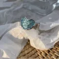 Blauwe epoxy hartring met getextureerd kreukelontwerp, zoete mode sieraden variant. - Verstelbare Open Maat / Lichtblauw