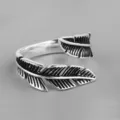 Bague ouverte plume argent vintage style hip-hop ajustable accessoire de bijouterie - Ouvert Ajustable / Style Anneau Forme de Plume