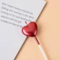 Bougie en forme de cœur métallique rouge pour décoration de gâteau, accessoire de fête romantique, variante. - Bougie en forme de cœur / Rouge