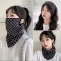 Knitted face mask neck gaiter black white grid winter warm ear loop windproof scarf - Black White Diamond Style