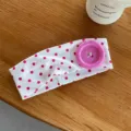 Fascia per capelli colorata a pois in stile dopamina con grande bottone estiva. - Bianco A Pois Rosa