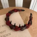 Cerchietto per capelli con denti in tessuto scozzese marrone stile coreano da donna uso quotidiano - Viola Lampone