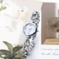 Women silver rhinestone quartz watch fashion elegant steel strap wrist watch daily accessory - Silver