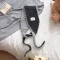 Zweifarbiger gestrickter Ohrenschützer Schal flauschig warmer Winterkopfschmuck graue Mütze - Ca. 85*12 / Schwarz und Grau