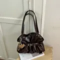 Sac cabas plissé rétro pour femme, grand sac porté épaule souple, sac à main de travail chic. - Avec Pendentif / Café