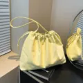 Sac à bandoulière plissé jaune uni à cordon de serrage sac bandoulière tendance pour femmes - Jaune