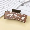 Pinza de pelo de cuero estilo occidental para mujeres, pinza tiburón marrón con gran patrón. - Letras WIFEY