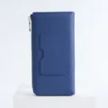 Monedero largo de mujer de cuero genuino azul con cremallera en L y práctico tarjetero. - Azul