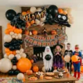 Halloween foil balloon arch kit with bat and banner decorations for spooky party decor. - Halloween Set 21613