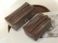 Brown crocodile pattern cosmetic bag with double zipper, large capacity travel storage box. - Coffee