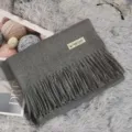 Bufanda de invierno de imitación cachemira lisa con flecos, chal cálido y grueso. - 70*200cm / Gris claro