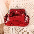 Detalle de monedero de lentejuelas rojas, bolso pequeño brillante y lindo para niños. - Rojo