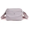 Lassige minimalistische hellviolette Nylon Umhängetasche für Damen mit verstellbarem Gurt. - Flieder