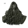 Nahaufnahme des weichen einfarbigen Chiffon Hijab Schals mit tollem Fall und Textur. - 6#