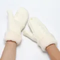 Fleece thickened warm knit mittens winter thermal gloves for men and women daily outdoor wear - White