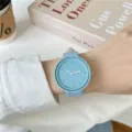 Minimalist macaron blue silicone watch for students, stylish and comfortable everyday timepiece. - Blue