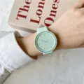Mint green silicone watch for students, minimalist casual quartz timepiece for daily wear. - Green