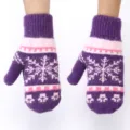 Manoplas de punto de pelo de conejo de invierno con lindo diseño de copo de nieve acogedor. - Púrpura