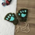 Cute winter warm plush fingerless gloves with cat paw design, thick fuzzy half finger mitts. - Adult Style / Army Green
