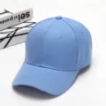 Hellblaue einfarbige Baseballkappe, lässige Unisex Sommer Sonnenkappe mit gebogenem Schirm. - Verstellbar / Seeblau