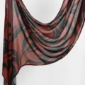 Écharpe longue en rayonne imprimée avec motif de vagues abstraites rouge et noir, variante élégante. - YW460-01