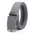 Herren Automatik-Gürtel aus Leder, stilvoller grauer strukturierter Riemen mit Schnalle. - Gunmetal Schnalle Grau / 120cm