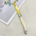 Elegante cuchillo de queso hoja dorada mango blanco espatula mantequilla cocina - Cuchillo con Punta de Horquilla / Blanco