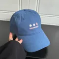 Casquette de baseball bleue avec broderie florale mignonne et lettres pour protection solaire d'été. - Bleu