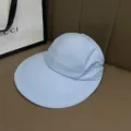 Hellblaue Sonnenkappe mit breiter Krempe, leere Oberseite schnell trocknende Kappe. - Einheitsgröße / Blau
