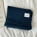 Écharpe d'hiver tricotée bleu foncé, couleur unie épaisse chaude mode cache-col confortable. - Bleu de Londres