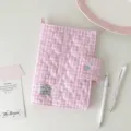 Couverture de planificateur à carreaux matelassée rose avec joli motif de cœur pour journal. - Rose