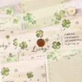 Grünes Kleeblatt Briefpapier Set mit Umschlägen und Schreibpapier für schöne Briefe. - Grüner Nebel Vierblättriges Kleeblatt / 4 Umschläge Und 4 Briefpapiere