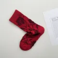Chaussettes mi-mollet rouges à relief floral vintage, coton respirant pour femmes. - Taille unique / Rouge