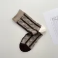 Chaussettes mi-mollet femme en coton vintage avec rayures contrastées et motifs géométriques - Taille unique / Khaki