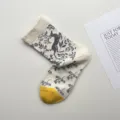Calcetines medianos de algodón con estampado de ciervo retro para mujer otoño invierno. - Talla única / Blanco