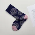 Mujeres vintage 3d floral grabado calcetines tubo medio retro algodon calcetines - Talla única / Púrpura Carmesí