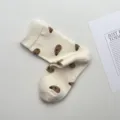 Niedliche flauschige Meerschweinchen Jacquard Baumwoll Socken für Damen Herbst Winter. - Einheitsgröße / Weiß